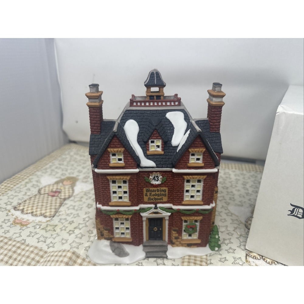 Dept 56 Dicken's Village Series Boarding And Lodging School House 1993 Retired - Picture 7 of 8